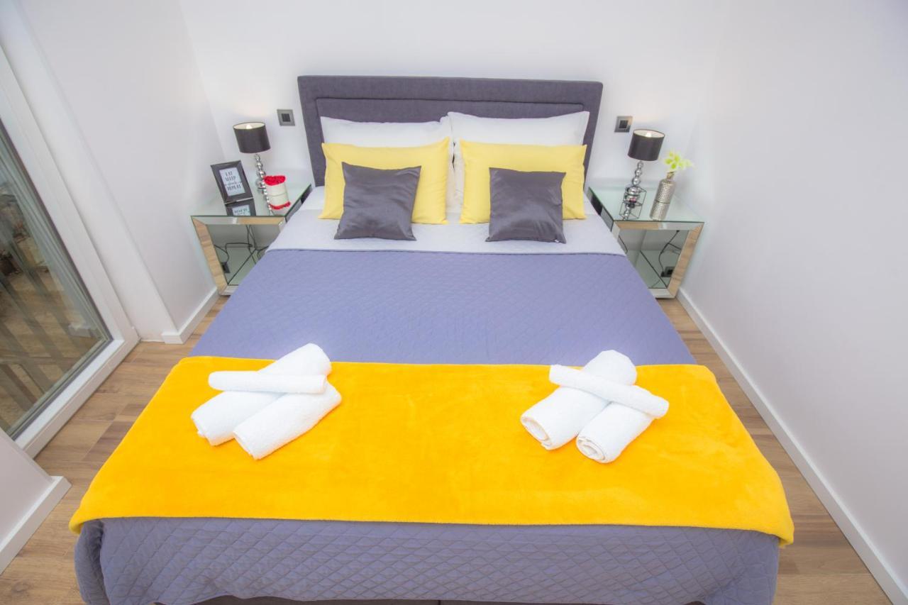 Apartment Gallery Primosten Ngoại thất bức ảnh