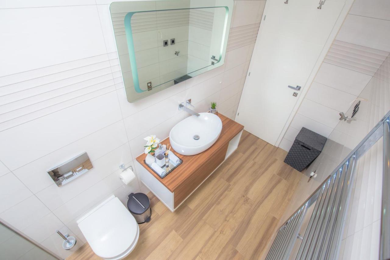 Apartment Gallery Primosten Ngoại thất bức ảnh
